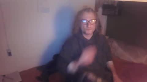 tiddles12345 online show from February 20, 2:19 am