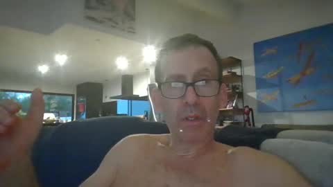 JustMe online show from December 5, 2:33 pm