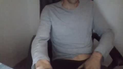 Snapshot of timehole chatting on October 26, 10:28 am timehole online show from October 26, 10:28 am