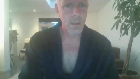 Snapshot of times20 chatting on September 27, 5:27 am times20 online show from September 27, 5:27 am