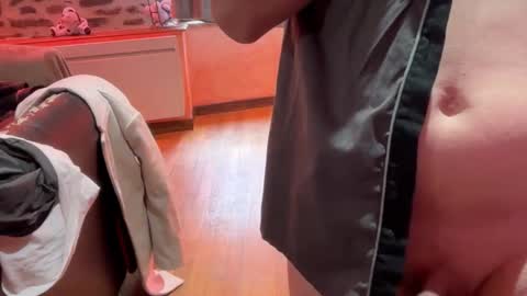 Snapshot of timplaw chatting on October 29, 11:24 am Timplaw online show from October 29, 11:24 am