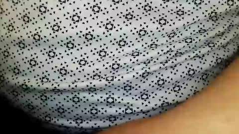 tinypecker6 online show from April 15, 7:47 pm