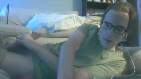 titlovercums online show from March 19, 11:35 am