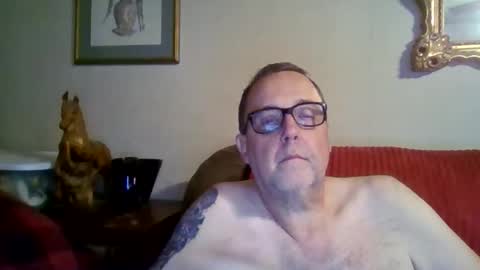 Vols online show from February 1, 2:21 am