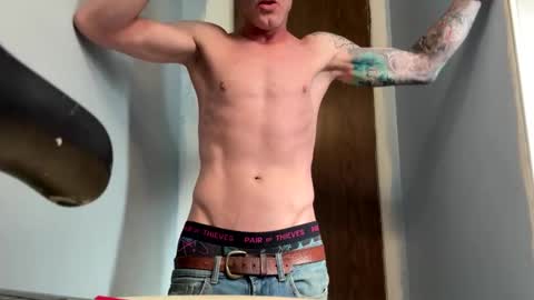 toightfit online show from March 22, 9:20 pm