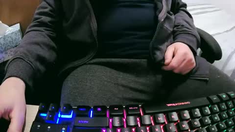 tolon408472 online show from January 24, 1:13 am