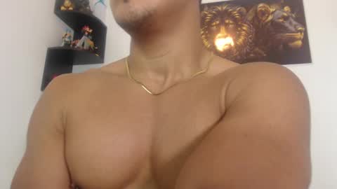 Snapshot of tom_kingfit chatting on February 6, 5:14 am SPORTSFIT29 online show from February 6, 5:14 am