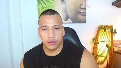 Tom muscle1 online show from December 2, 12:05 pm