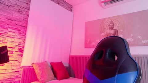 Tom muscle1 online show from February 27, 12:39 pm