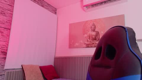 Tom muscle1 online show from January 13, 11:47 am