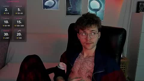 tomas_norton online show from April 4, 9:01 pm