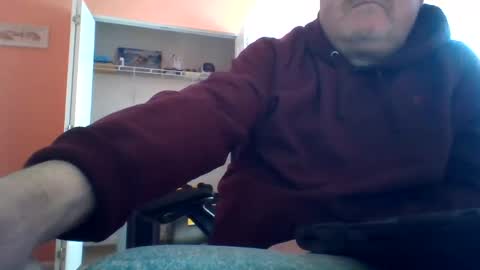 Snapshot of tomcat4848 chatting on September 29, 3:19 pm tomcat4848 online show from September 29, 3:19 pm