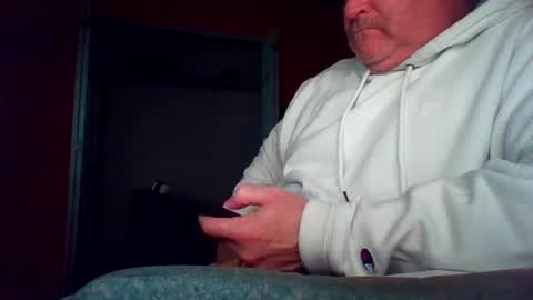 Snapshot of tomcat4848 chatting on September 26, 12:52 am tomcat4848 online show from September 26, 12:52 am