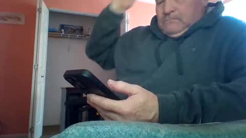 Snapshot of tomcat4848 chatting on October 8, 5:06 pm tomcat4848 online show from October 8, 5:06 pm