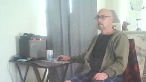 sirmuggsalot online show from November 18, 3:16 pm