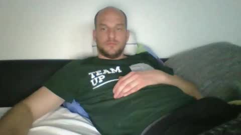 tome55555 online show from April 6, 8:09 pm