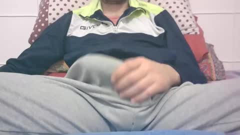 tommaso9046 online show from January 18, 5:04 pm