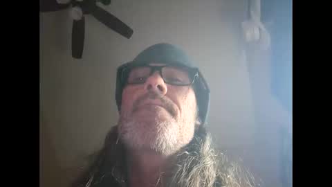 tommgunn25 online show from February 16, 11:08 am