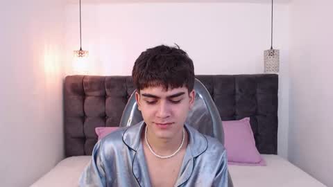 Tommy  online show from January 7, 1:43 pm