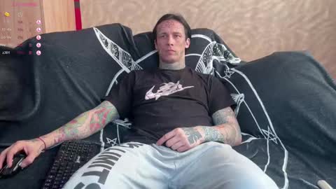 Tommy and Katana online show from February 18, 6:04 am