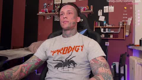 Tommy and Katana online show from December 10, 2:39 pm