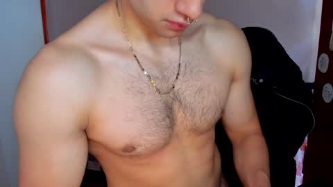 Twitter BreddTommy IG tommy bredd online show from January 14, 6:28 pm