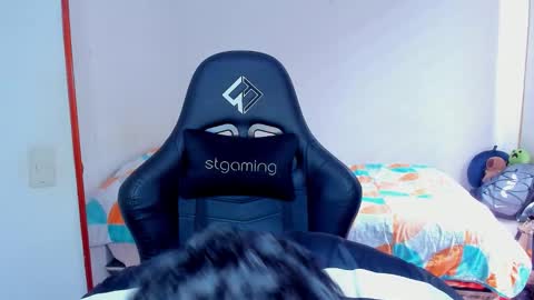 Twitter BreddTommy IG tommy bredd online show from February 8, 6:12 pm