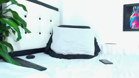 tommy online show from February 6, 8:56 pm