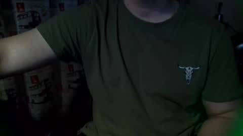 Tommi Li online show from December 8, 3:45 pm