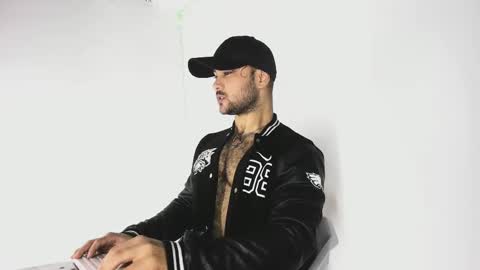 tommy_sccott online show from October 9, 2:05 am