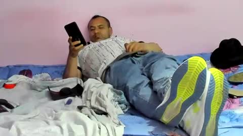 Snapshot of tommy_sex79 chatting on January 29, 11:14 pm tommy sex79 online show from January 29, 11:14 pm