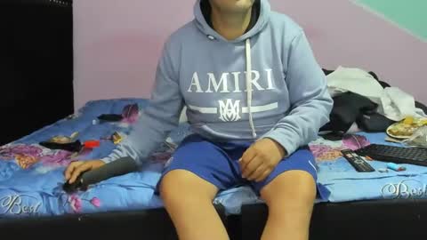 Snapshot of tommy_sex79 chatting on February 9, 10:31 am tommy sex79 online show from February 9, 10:31 am