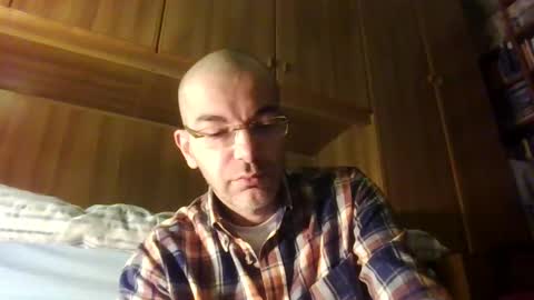 tommycorner online show from December 25, 8:39 pm