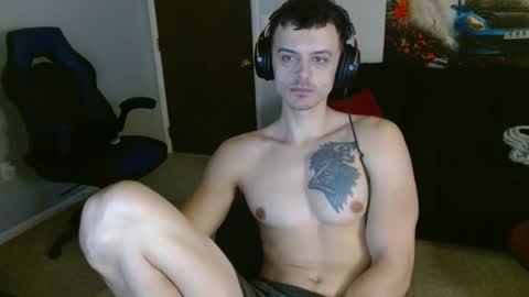 Tommy Strokes online show from November 26, 4:15 am