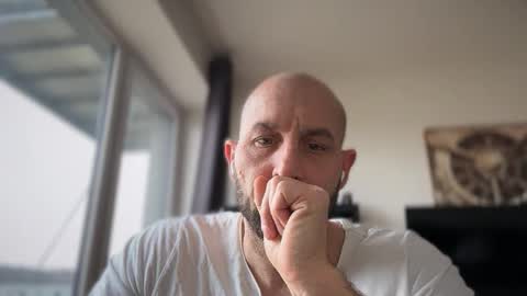 Thomas Fit online show from March 25, 12:31 pm