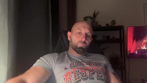 Thomas Fit online show from November 1, 9:52 pm