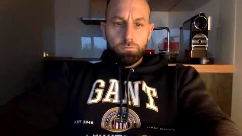 Thomas Fit online show from January 4, 2:56 pm