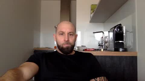 Thomas Fit online show from December 22, 11:00 am