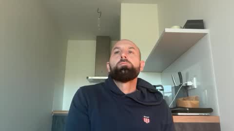 Thomas Fit online show from September 17, 5:52 am