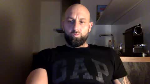 Thomas Fit online show from December 24, 12:00 am