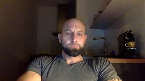 Thomas Fit online show from February 22, 8:26 pm