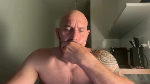 Thomas Fit online show from September 20, 8:53 pm