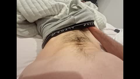 Snapshot of tomnomm chatting on October 13, 4:02 pm tomnomm online show from October 13, 4:02 pm