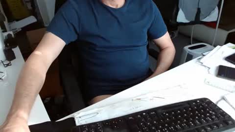 Tom online show from March 9, 8:19 am