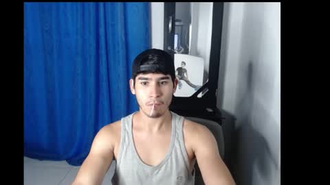 tomycute online show from December 27, 1:07 pm