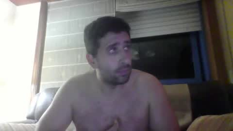 toni640128 online show from October 16, 12:29 am