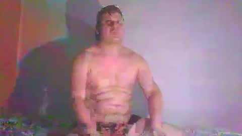 tonny54880 online show from January 17, 8:37 pm