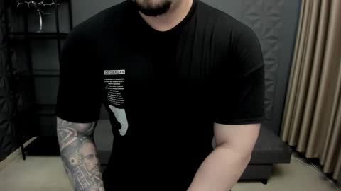 TonyWilcox online show from February 18, 5:42 am