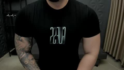 TonyWilcox online show from November 8, 7:33 am