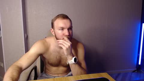 Snapshot of toress1 chatting on January 31, 9:37 am Glebaty online show from January 31, 9:37 am